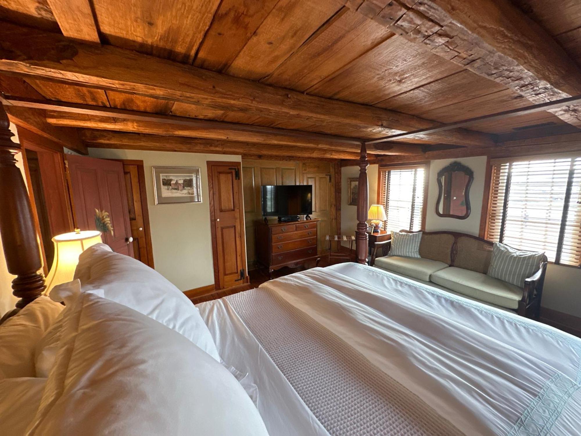 The 1708 House