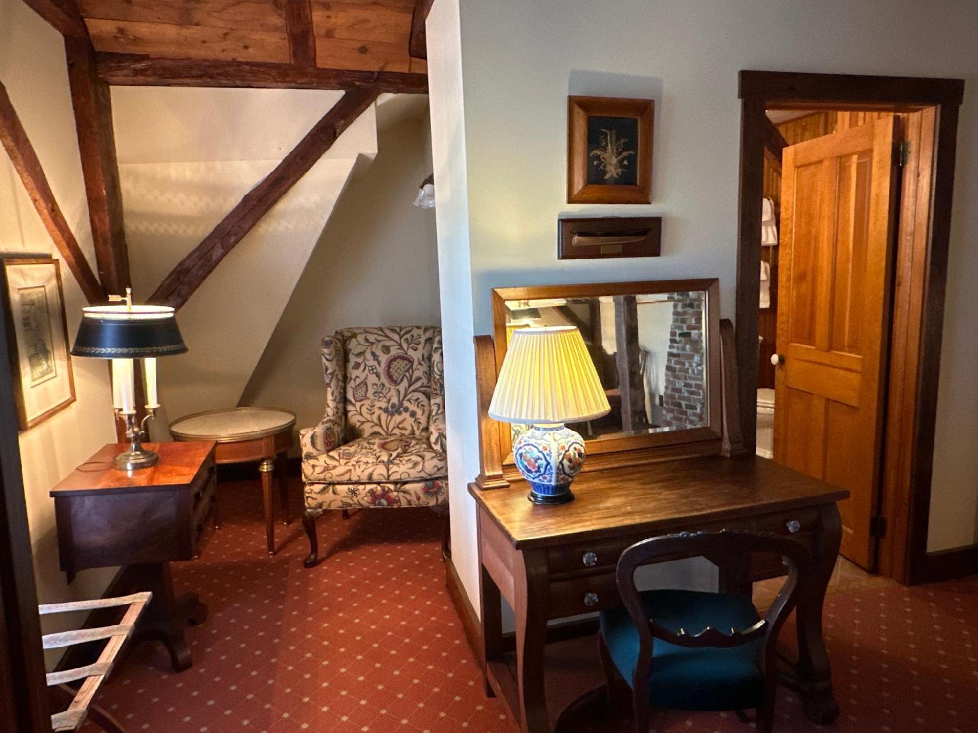 The 1708 House Bed and breakfast *