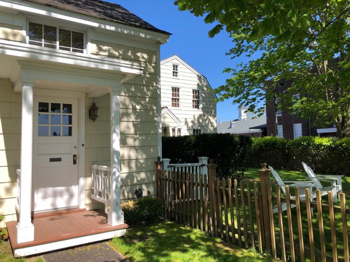 The 1708 House Bed & Breakfast