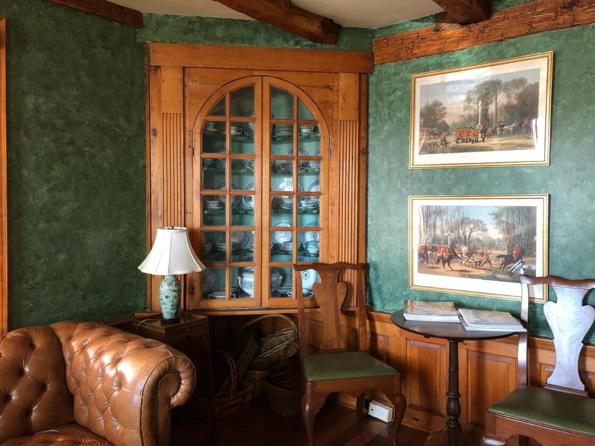 Bed & Breakfast The 1708 House *