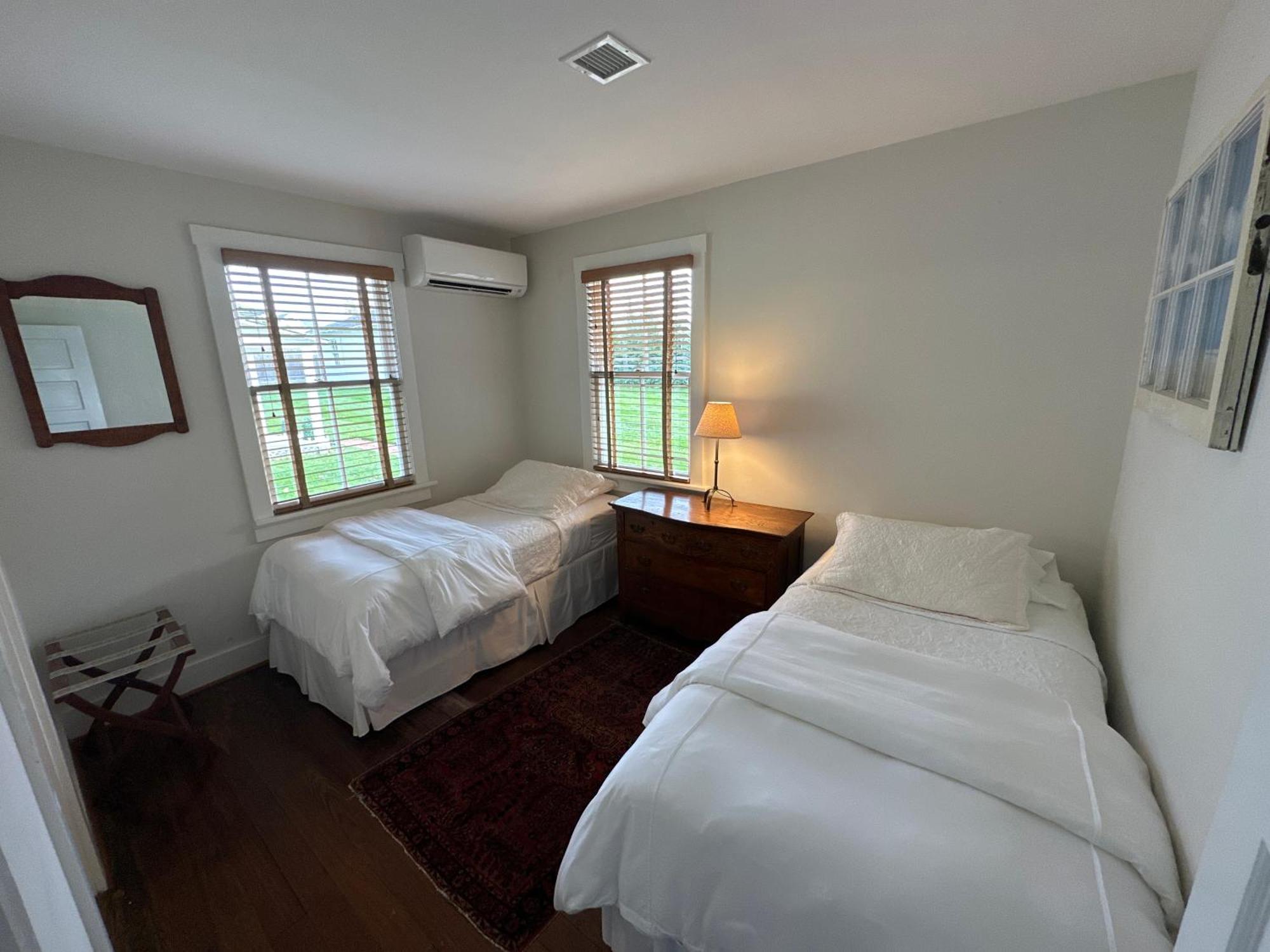 The 1708 House Bed & Breakfast *